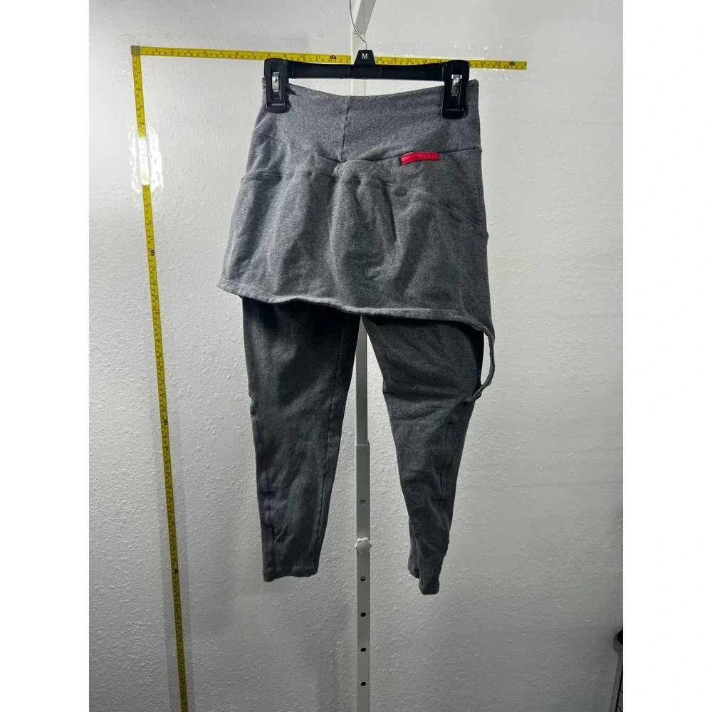 Nike womens skirted